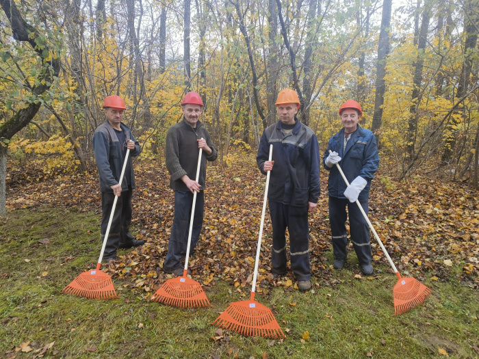 17.10.2025 начались уборки закреплённых территорий