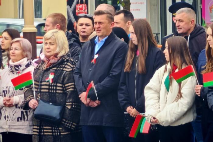 День Государственного флага, Государственного герба, Государственного гимна Республики Беларусь.