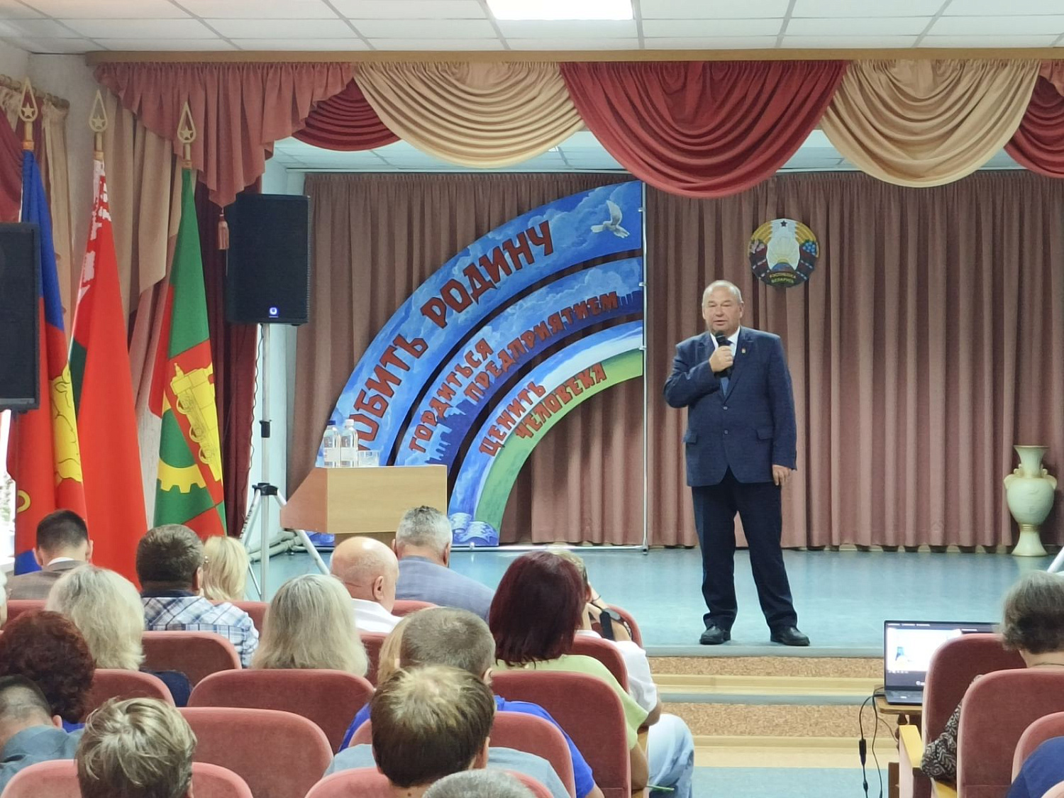 «Строитель – профессия, которая оставляет след  на десятилетия вперед»